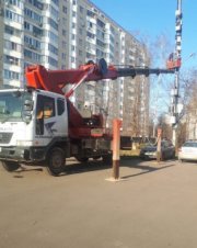 Фото работы автовышки компании «АвтовыгкаПрофи»