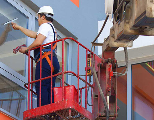 фото мойка окон с автовышки